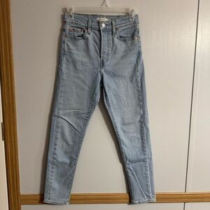 Levi’s Wedgie Skinny Iconic Light Blue Jeans Size 26